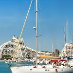 1 Bedroom Amazing In Appartement La Grande Motte